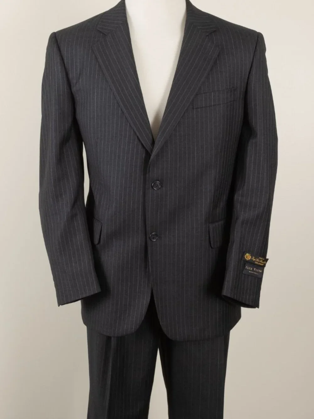 NWT Jack Victor Mens Suit 44R 38W Loro Piana Zelander Wool Charcoal Pinstripe